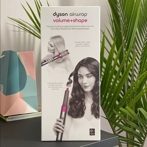 Dyson airwrap volume+shape